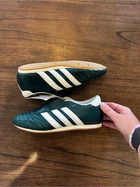 adidas Taekwondo Slip On Shoes Green White Leather Women’s 6.5 NWT No Box